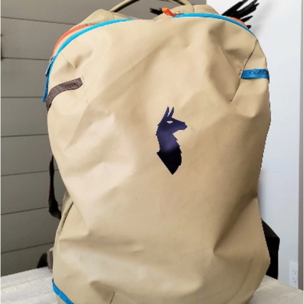 Cotopaxi Allpa 35L Travel Pack Backpack Laptop Pocket Color Desert - Tan